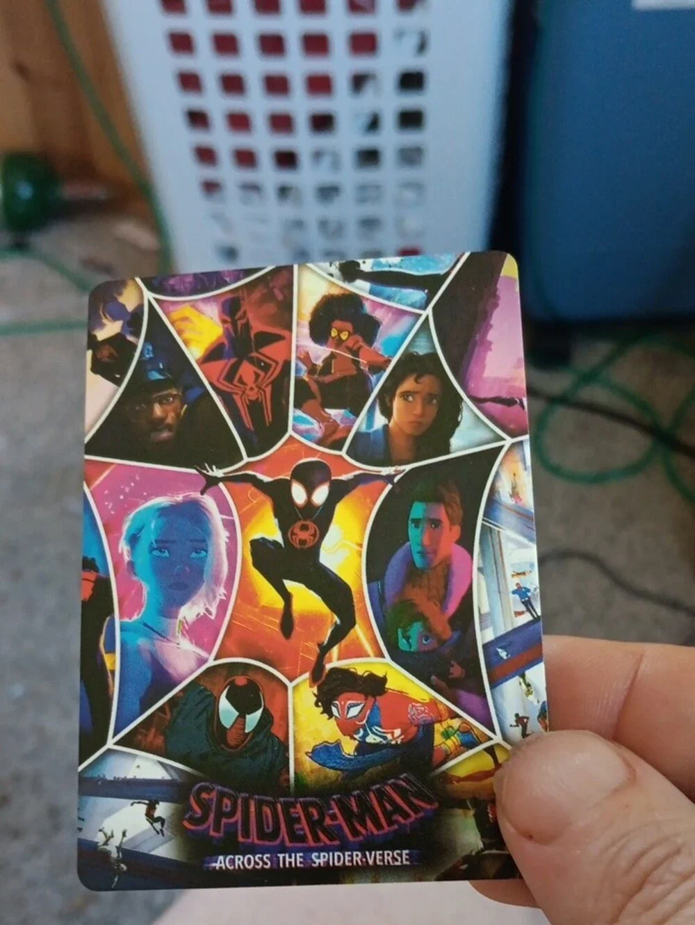 Marvel Ultimate Spider-Man Collectible Card - Red, Blue, Orange